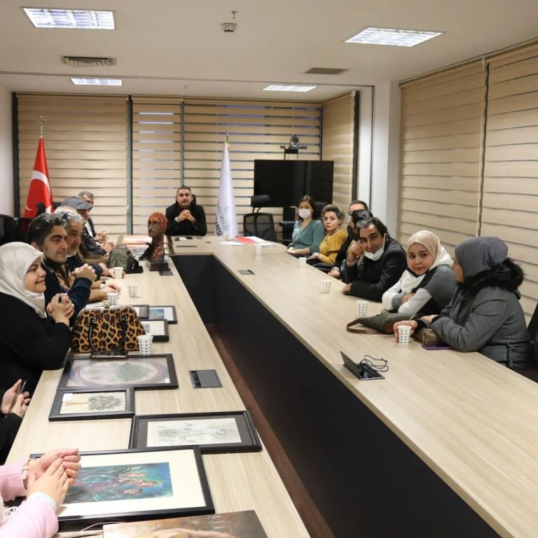 Sanat atölyesi: eserlerin değerlendirilmesi