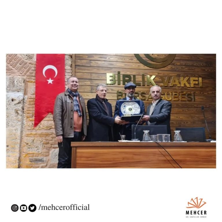Birlik Vakfı Bursa Şubesi’nde plaket takdimi